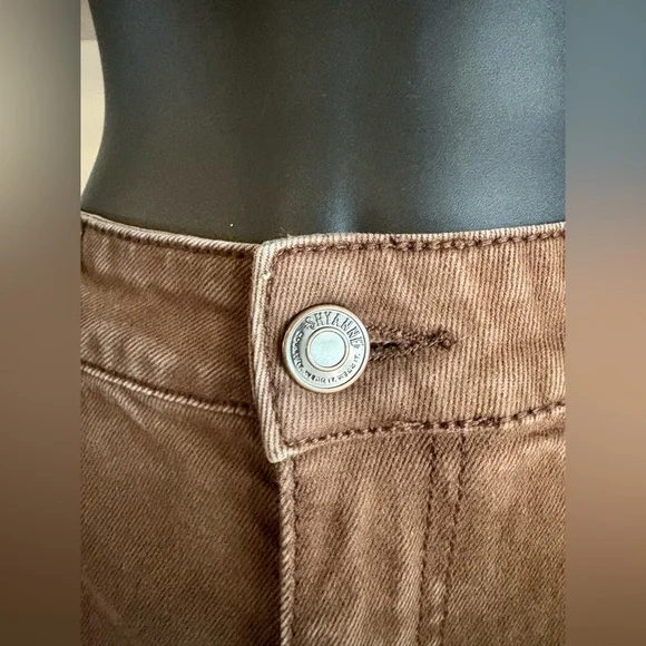 SHYANNE WOMEN'S PINECONE HIGH RISE STRETCH FLARE JEANS sz 30x34 - Picture 8 of 14